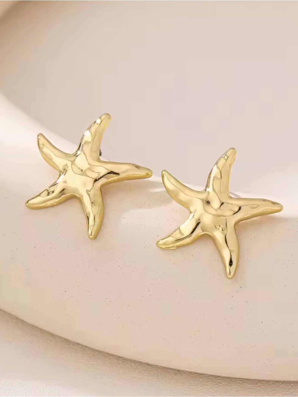 Gold Starfish  Earrings Ocean Style
